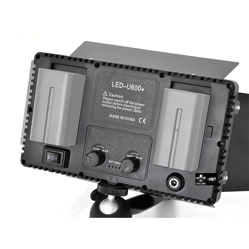 Video LED LIGHT 600 LEDs Video Camera Light For Studio